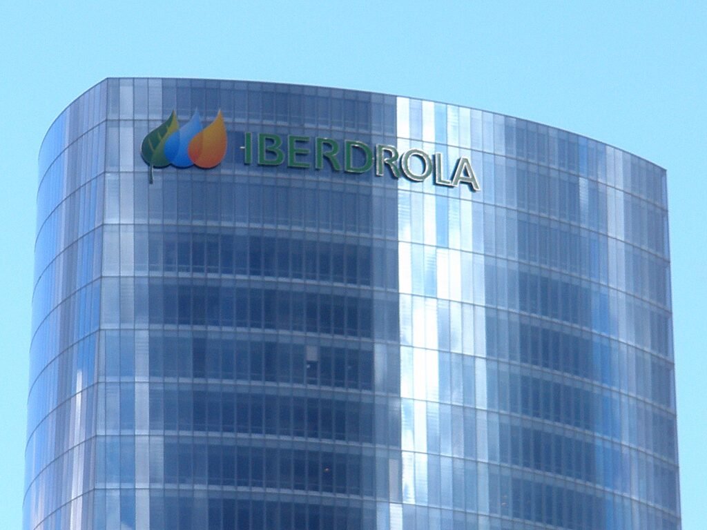 Iberdrola prepara su entrada en los seguros: por qué puede interesar especialmente a los mayores de 50